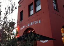 Intelligentsia Silverlake(https://www.flickr.com/photos/beaucolburn/8385973143/)